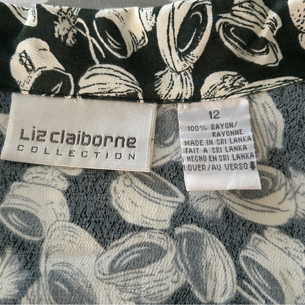 Vintage 90s Liz Claiborne Hat-Print Blouse – Green & Ivory – Button Front – Size - Picture 14 of 15